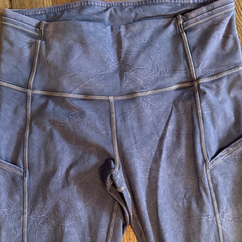 lululemon athletica Brown Leggings - almost new - Picture 2 of 4